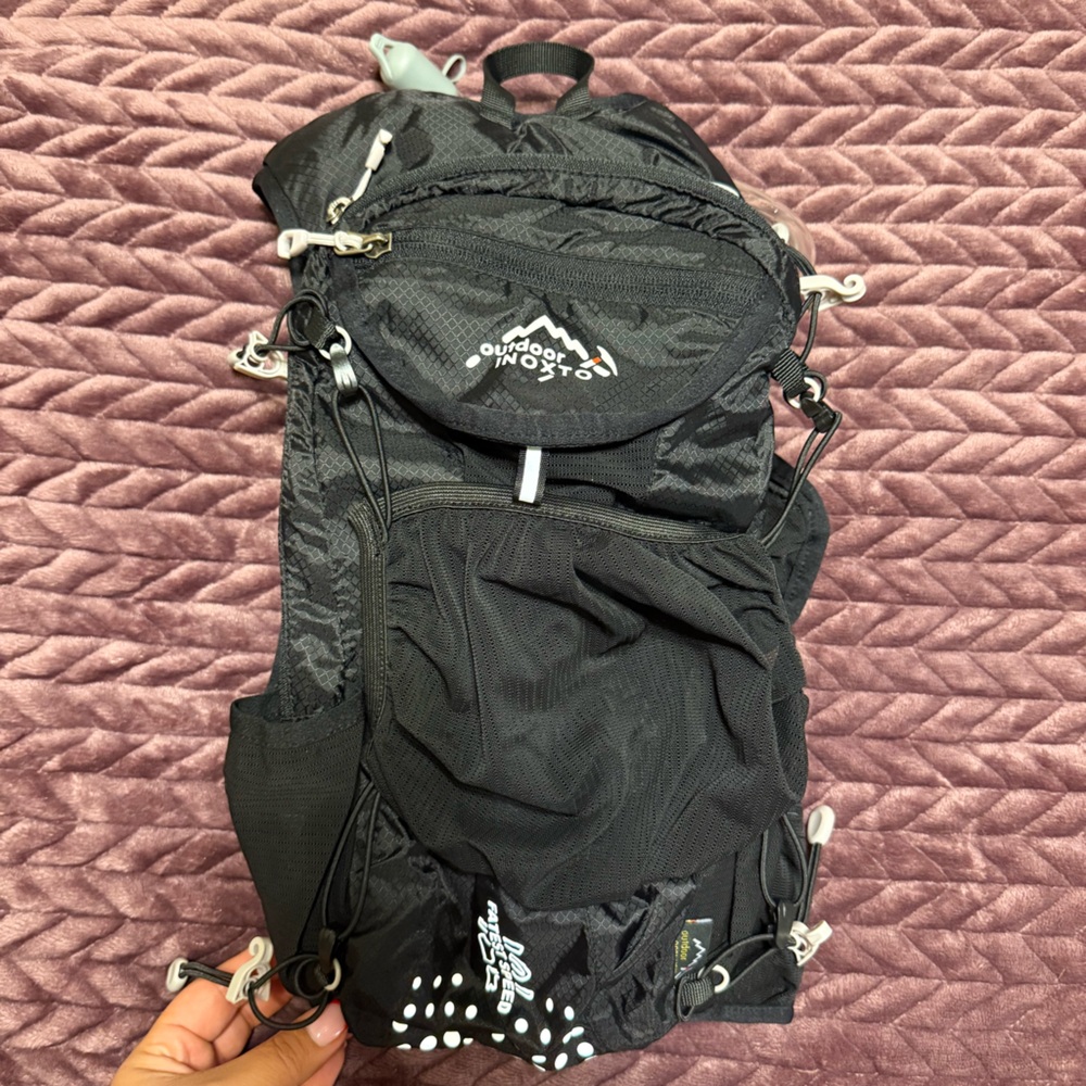Black Running Vest
